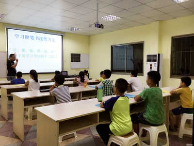 長沙翰成軒教育咨詢 專業(yè)規(guī)劃，助力學(xué)子揚(yáng)帆起航